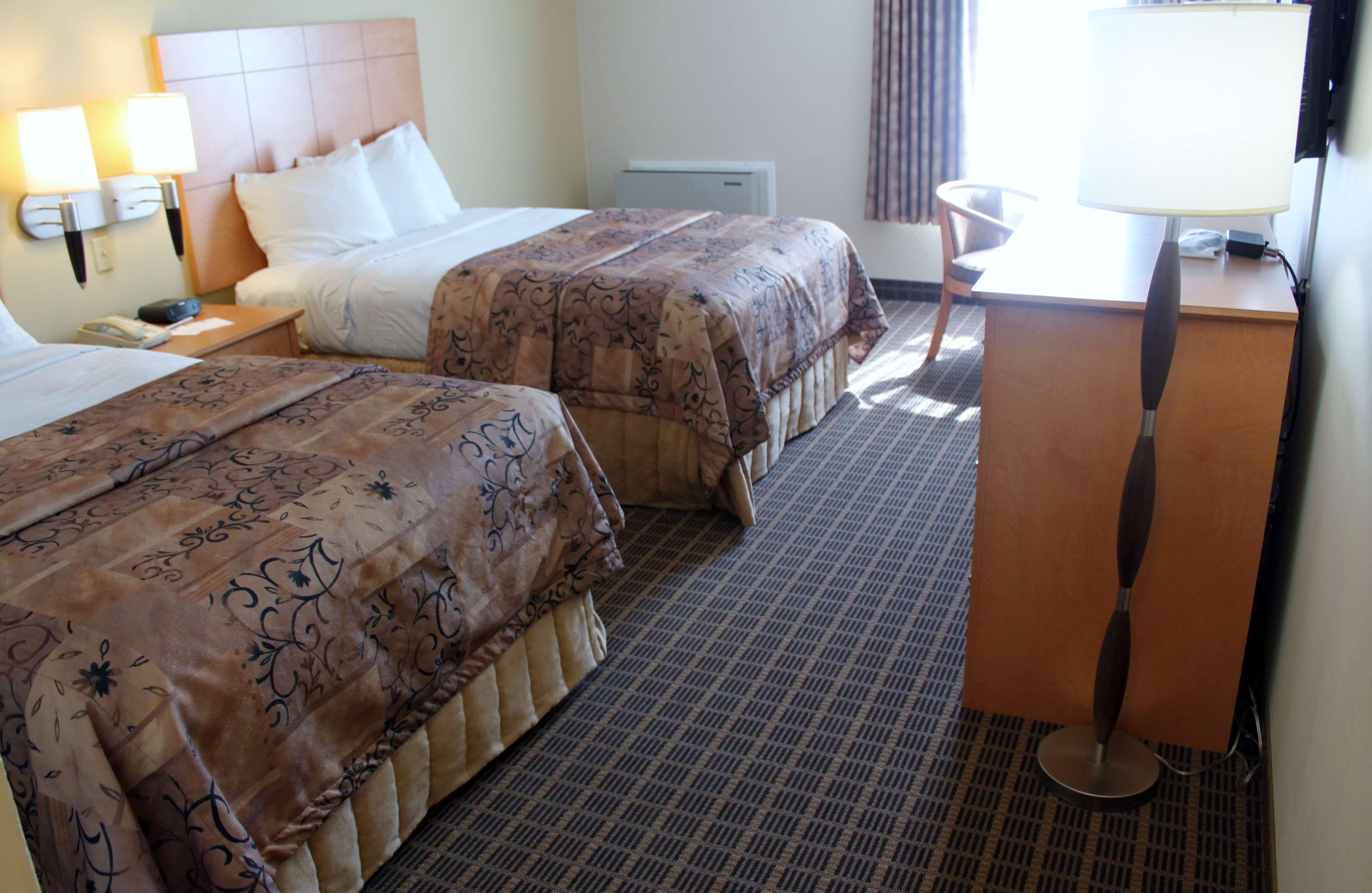 Best Western Smiths Falls Hotel Екстериор снимка