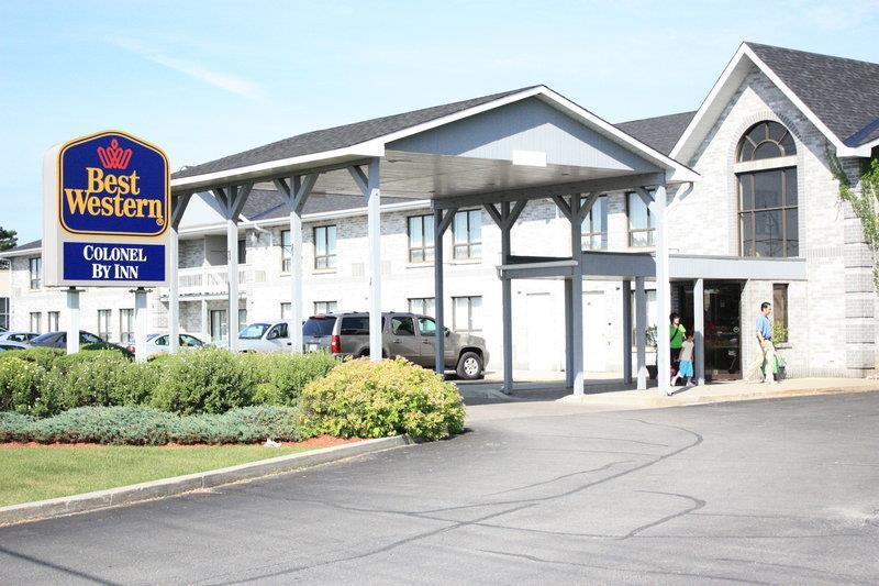 Best Western Smiths Falls Hotel Екстериор снимка